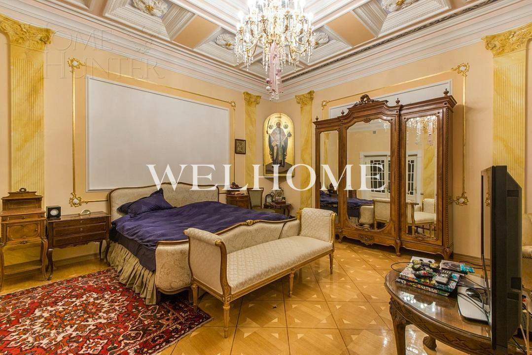 3-этажный коттедж 1 600 м² с отделкой