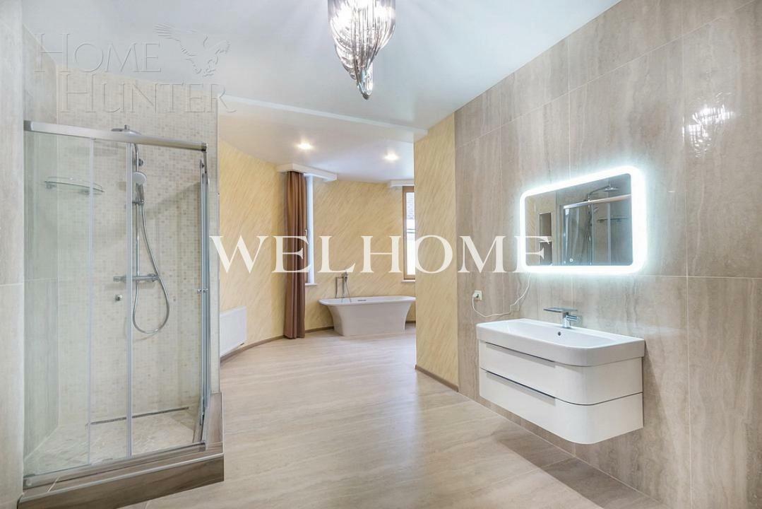 4-этажный коттедж 900 м² с отделкой