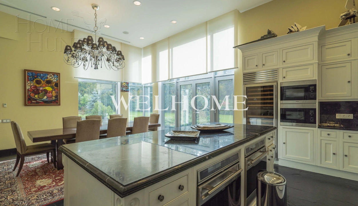 1-этажный коттедж 650 м² с отделкой