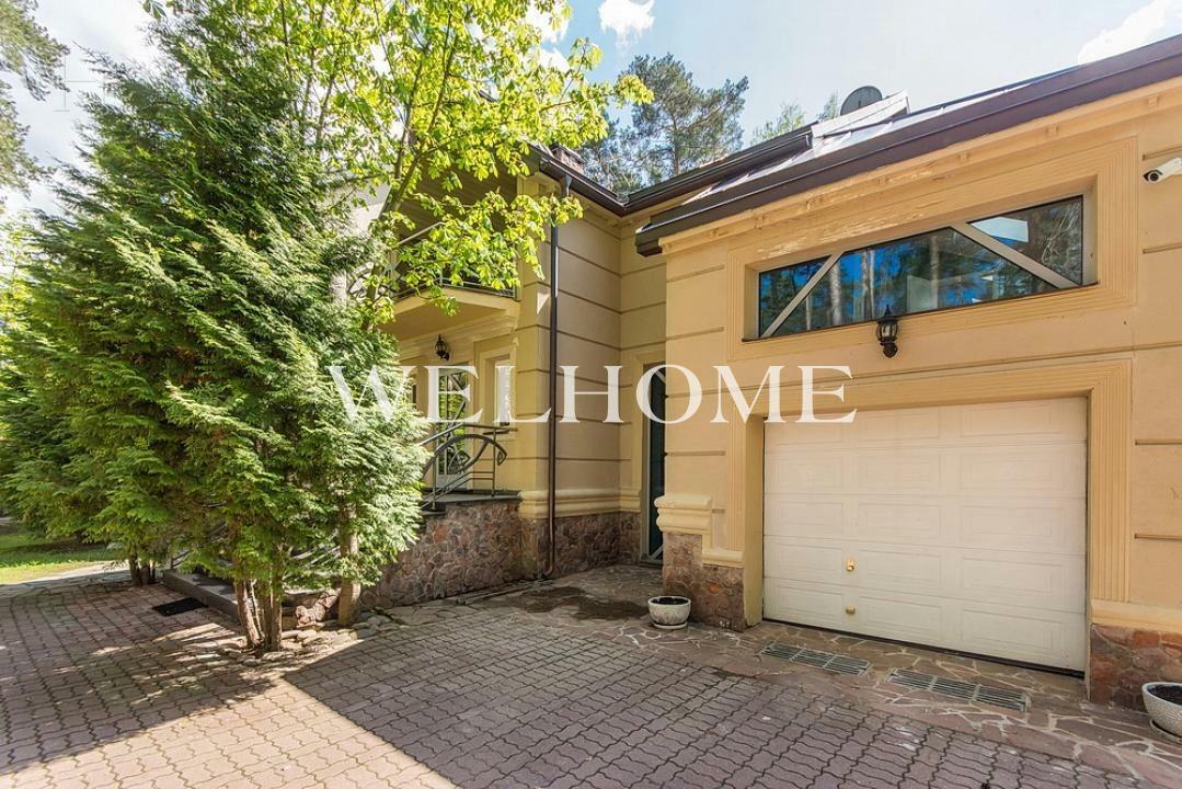 2-этажный коттедж 1 400 м² с отделкой