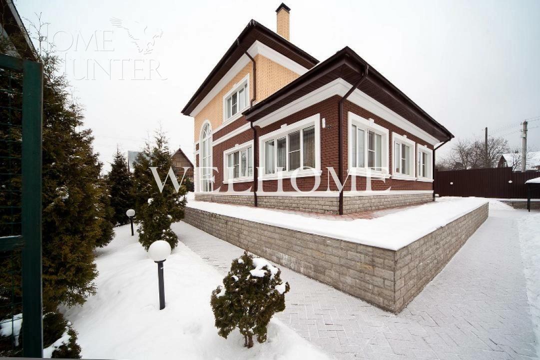 2-этажный коттедж 330 м² с отделкой