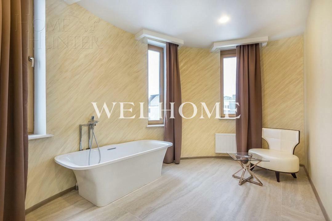 4-этажный коттедж 900 м² с отделкой