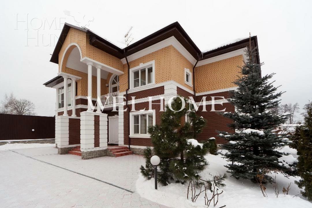 2-этажный коттедж 330 м² с отделкой