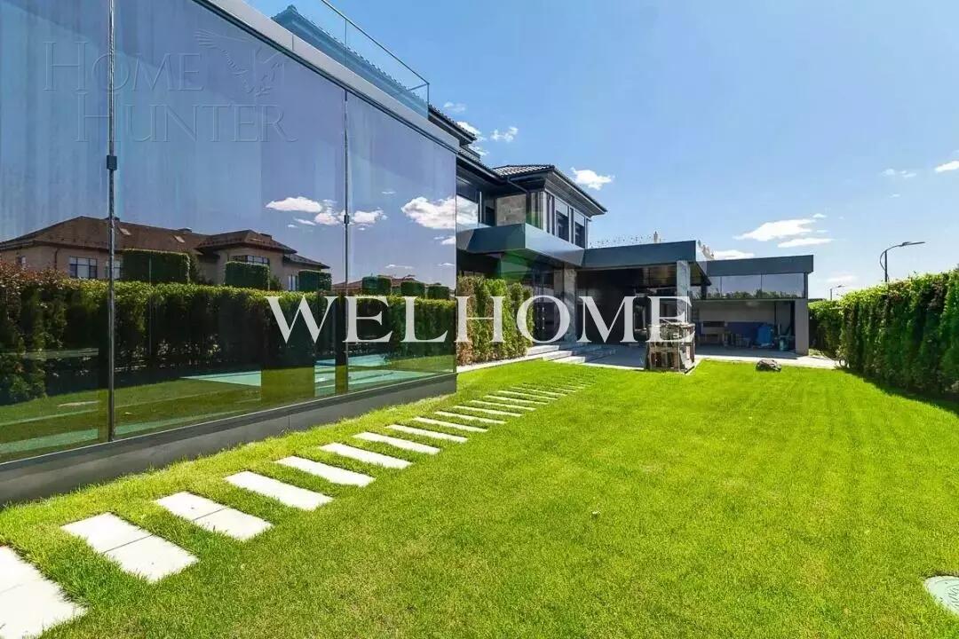 2-этажный коттедж 1 100 м² с отделкой