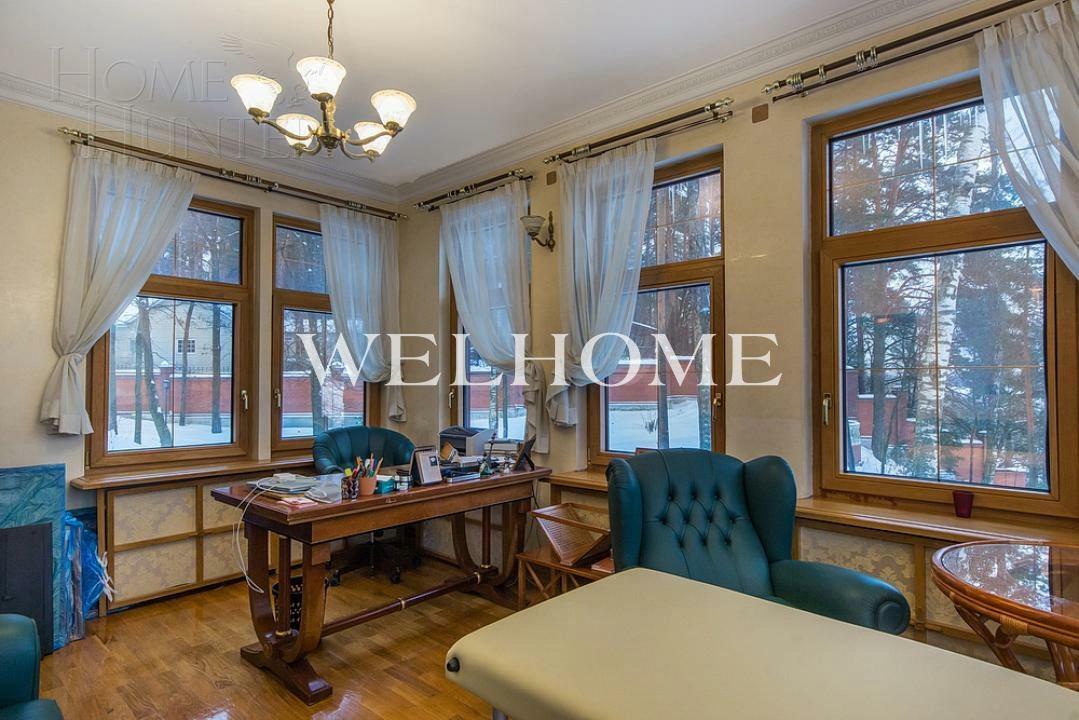 3-этажный коттедж 1 600 м² с отделкой