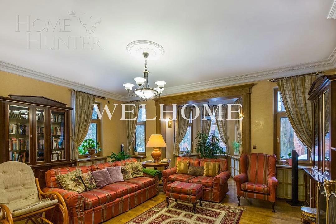 3-этажный коттедж 1 600 м² с отделкой