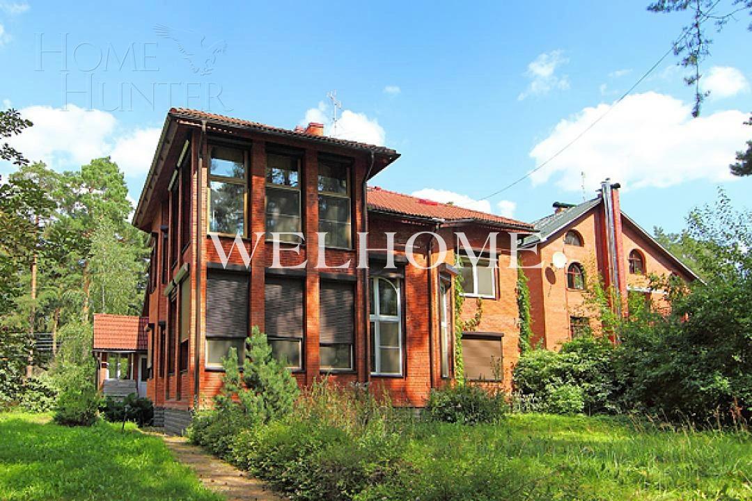 2-этажный коттедж 700 м² с отделкой