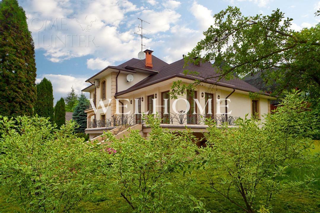 2-этажный коттедж 650 м² с отделкой