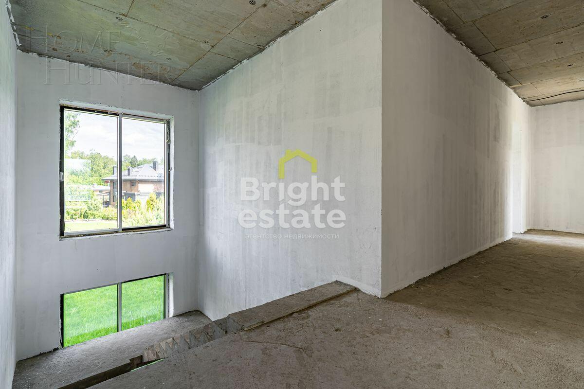 2-этажный коттедж 853.2 м² без отделки