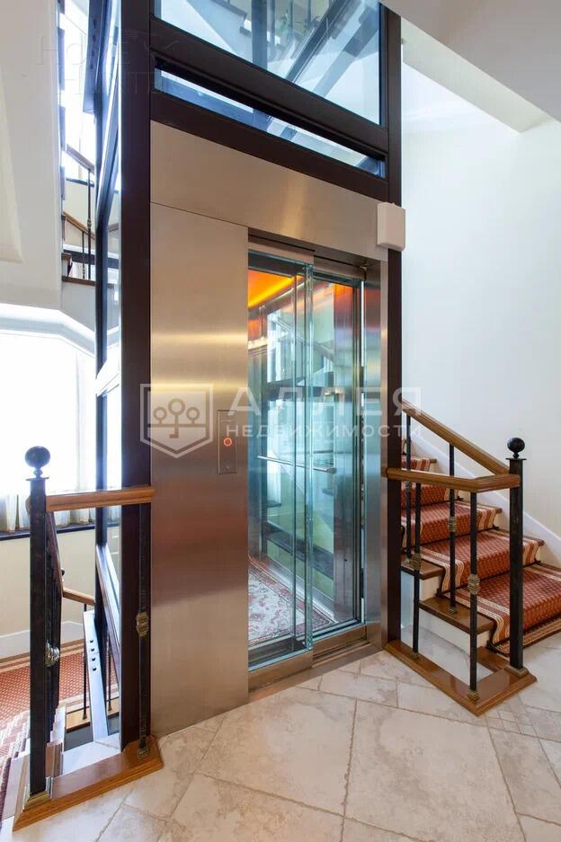 4-этажный коттедж 972.8 м² с отделкой