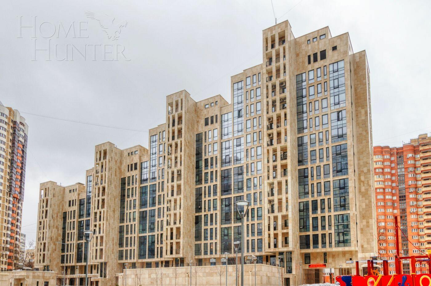 3-УРОВНЕВЫЙ ОСОБНЯК С ОТДЕЛКОЙ 1 040 М² НА 1 ЭТАЖЕ