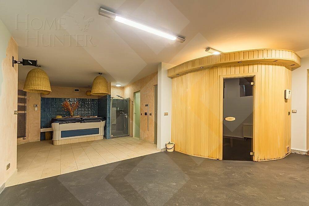 3-УРОВНЕВЫЙ ОСОБНЯК С ОТДЕЛКОЙ 1 040 М² НА 1 ЭТАЖЕ