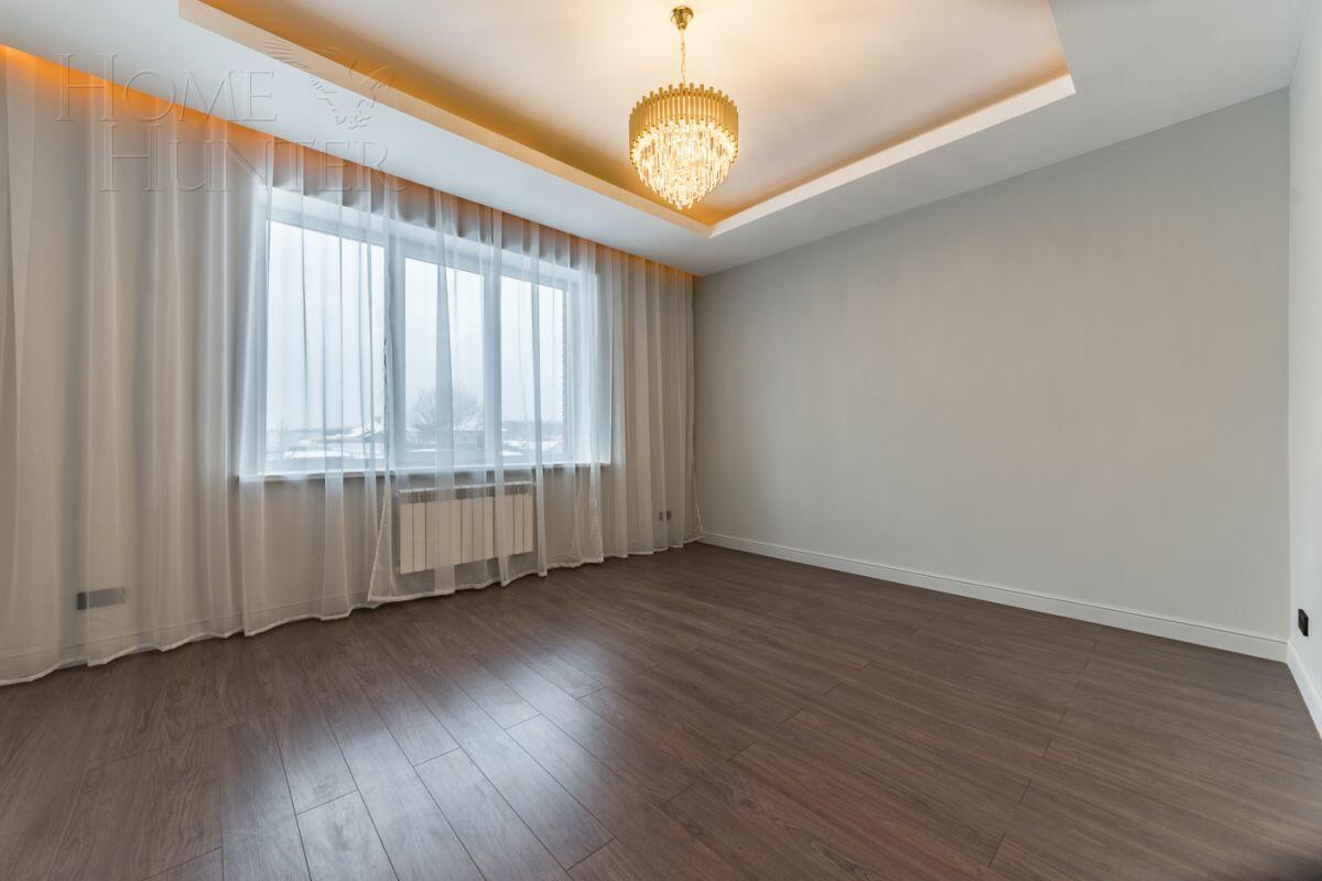 2-этажный коттедж 286 м² с отделкой