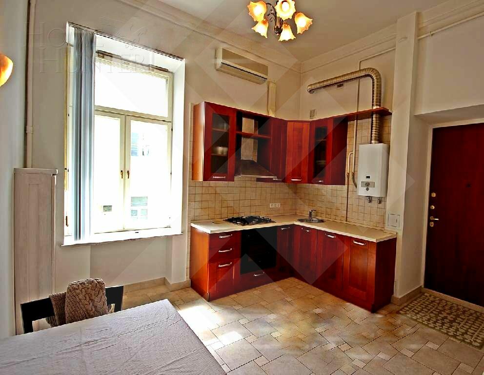 4-КОМН. КВАРТИРА С ОТДЕЛКОЙ 160 М² НА 5 ЭТАЖЕ