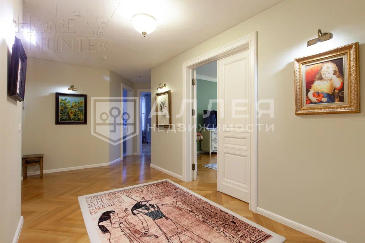 4-этажный коттедж 972.8 м² с отделкой