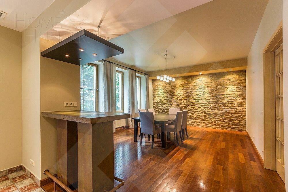 3-УРОВНЕВЫЙ ОСОБНЯК С ОТДЕЛКОЙ 1 040 М² НА 1 ЭТАЖЕ