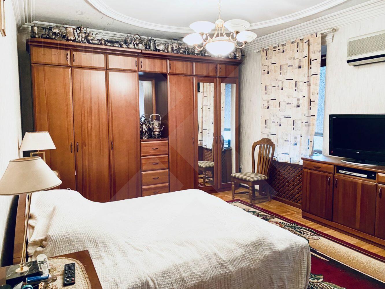 4-КОМН. КВАРТИРА С ОТДЕЛКОЙ 152 М² НА 4 ЭТАЖЕ