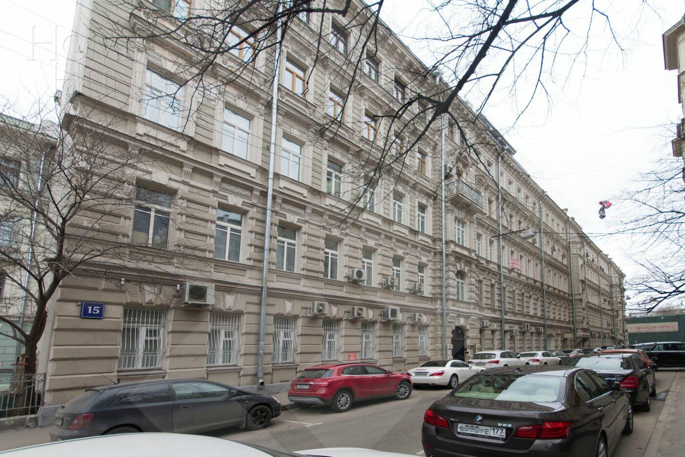 3-КОМН. КВАРТИРА С ОТДЕЛКОЙ 160 М² НА 4 ЭТАЖЕ