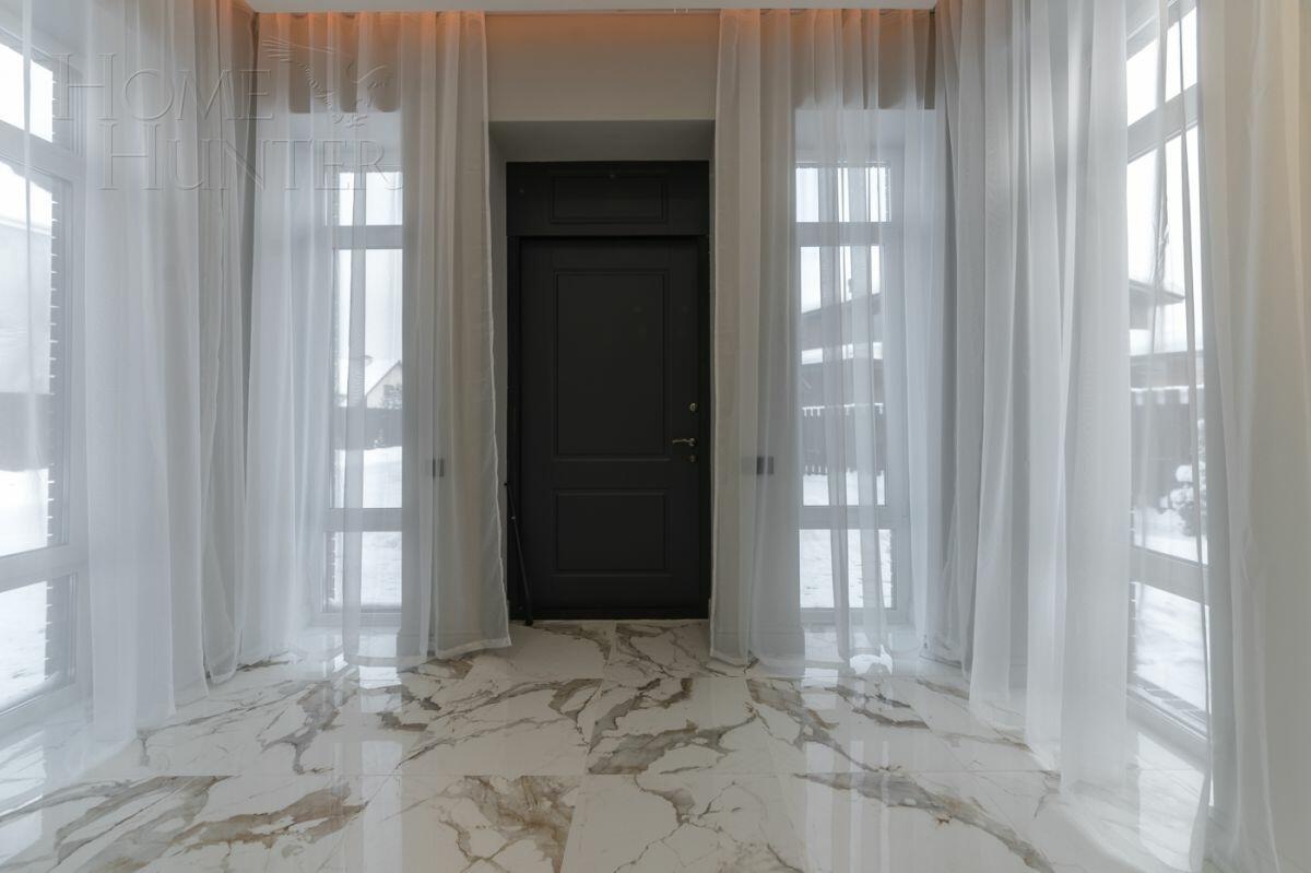 2-этажный коттедж 286 м² с отделкой