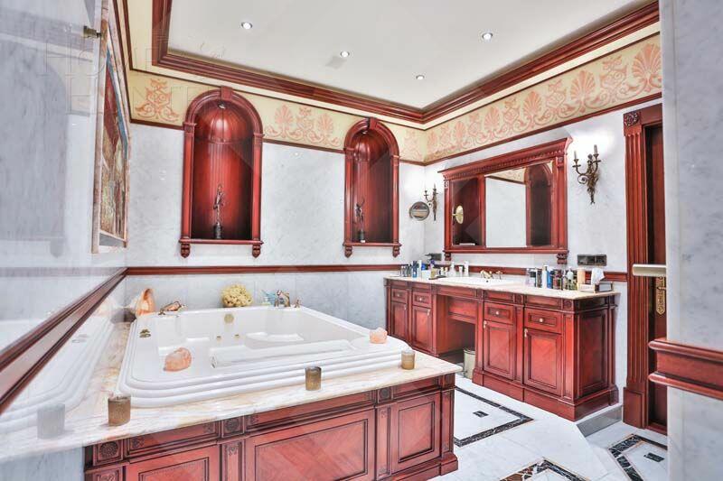 4-КОМН. ПЕНТХАУС С ОТДЕЛКОЙ 258 М² НА 11 ЭТАЖЕ