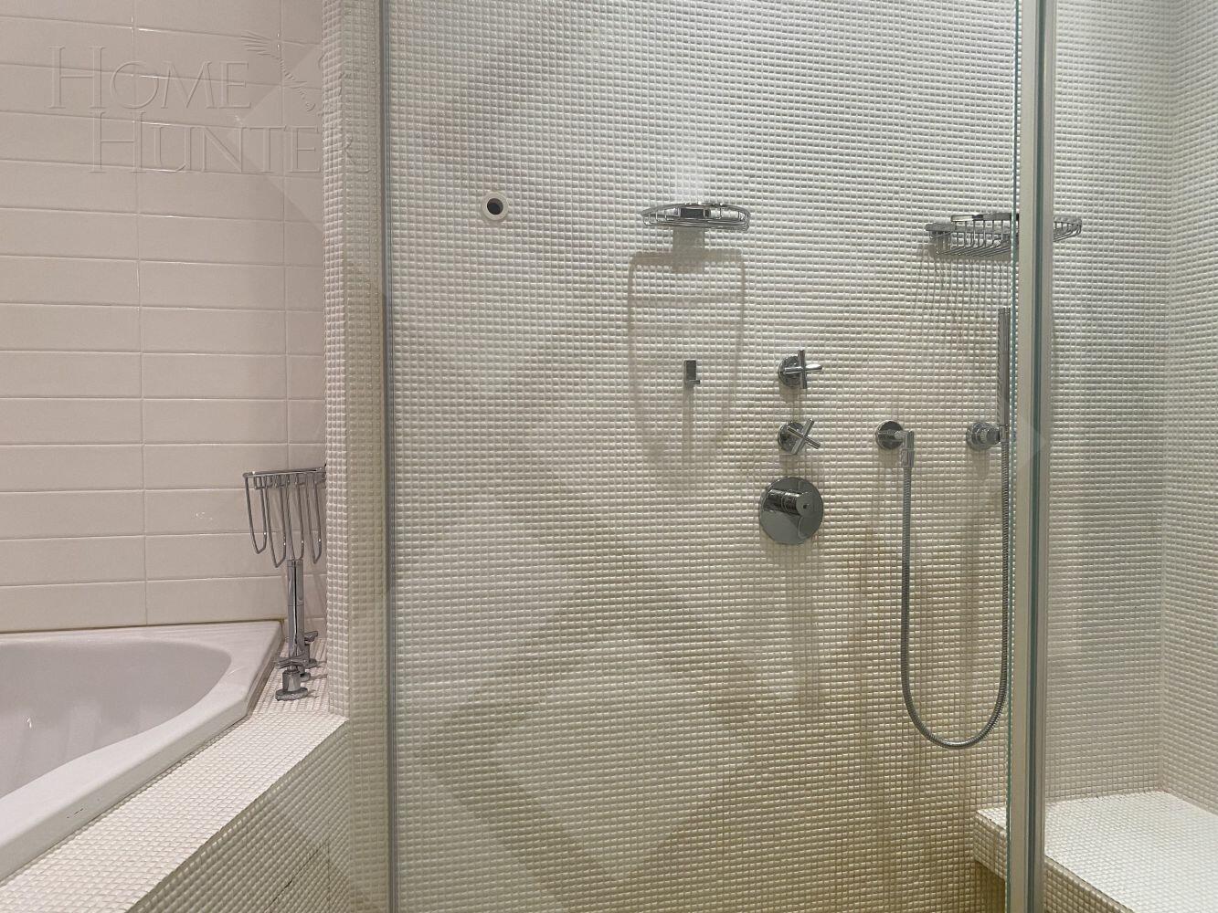 3-КОМН. КВАРТИРА С ОТДЕЛКОЙ 125 М² НА 4 ЭТАЖЕ