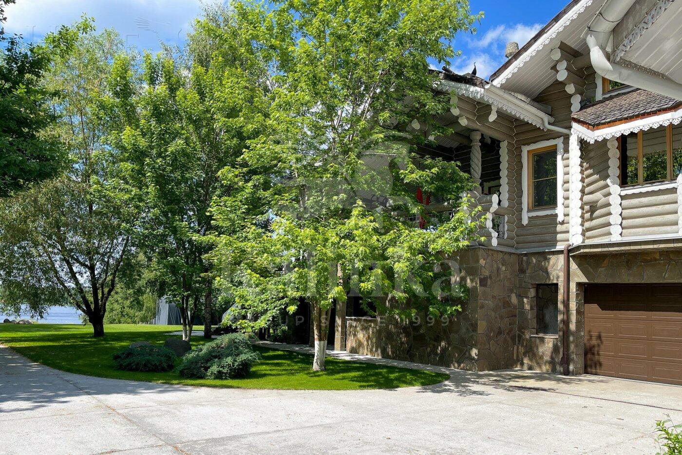 2-этажный коттедж 830 м² с отделкой