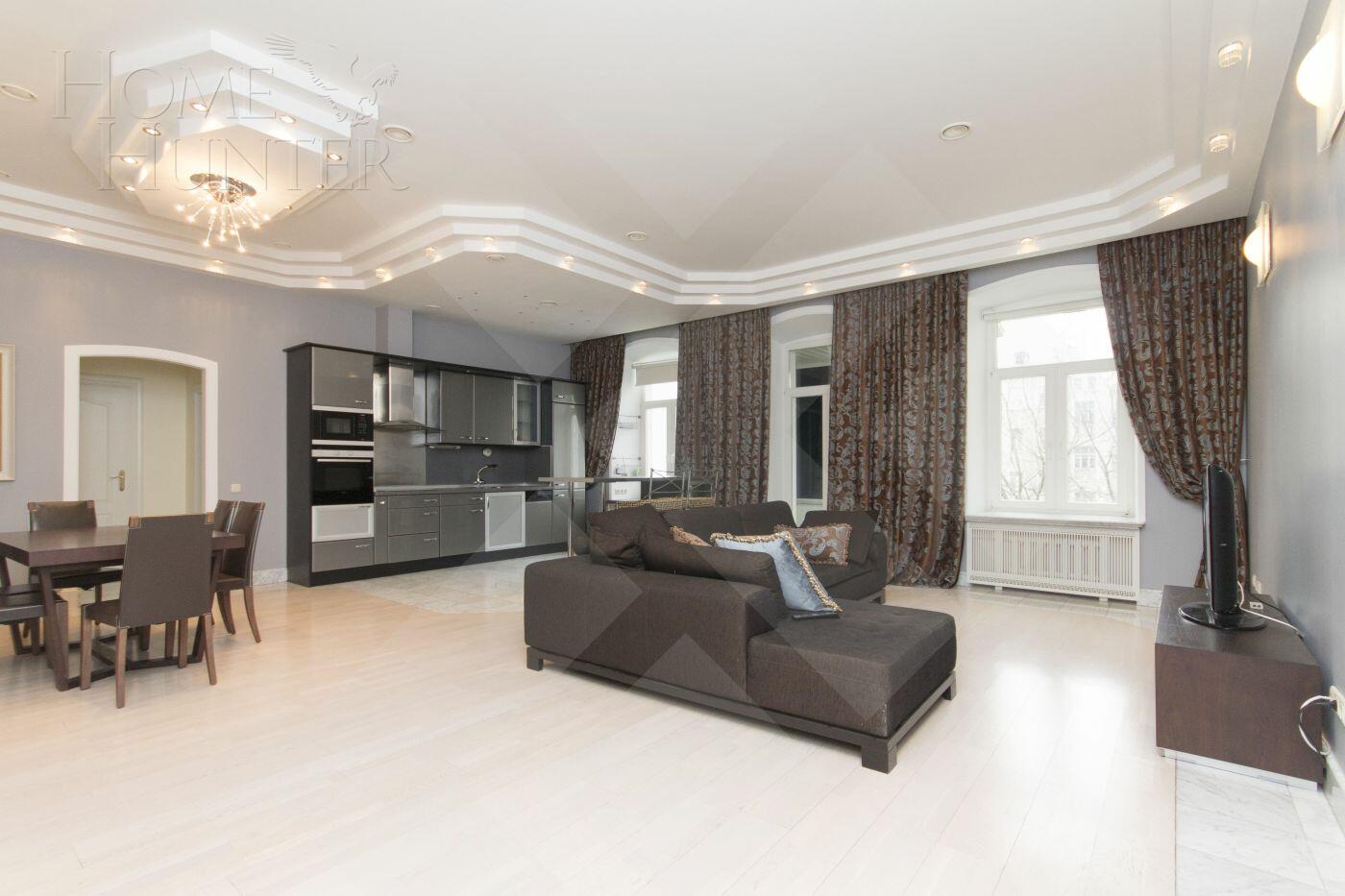 3-КОМН. КВАРТИРА С ОТДЕЛКОЙ 160 М² НА 4 ЭТАЖЕ