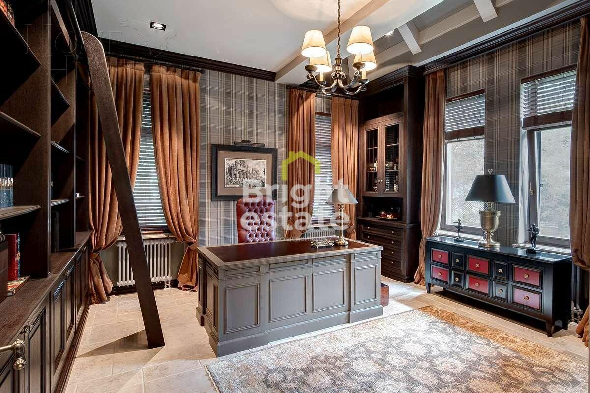 3-этажный коттедж 420 м² с отделкой