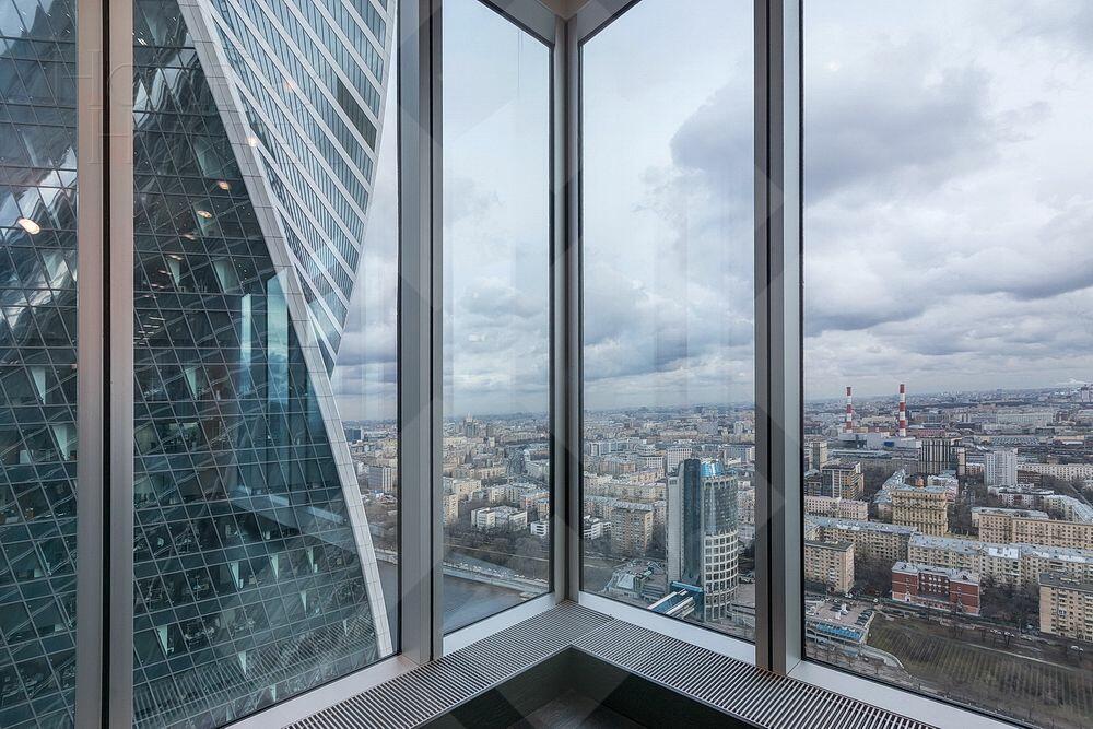 4-КОМН. АПАРТАМЕНТЫ С ОТДЕЛКОЙ 175.2 М² НА 40 ЭТАЖЕ