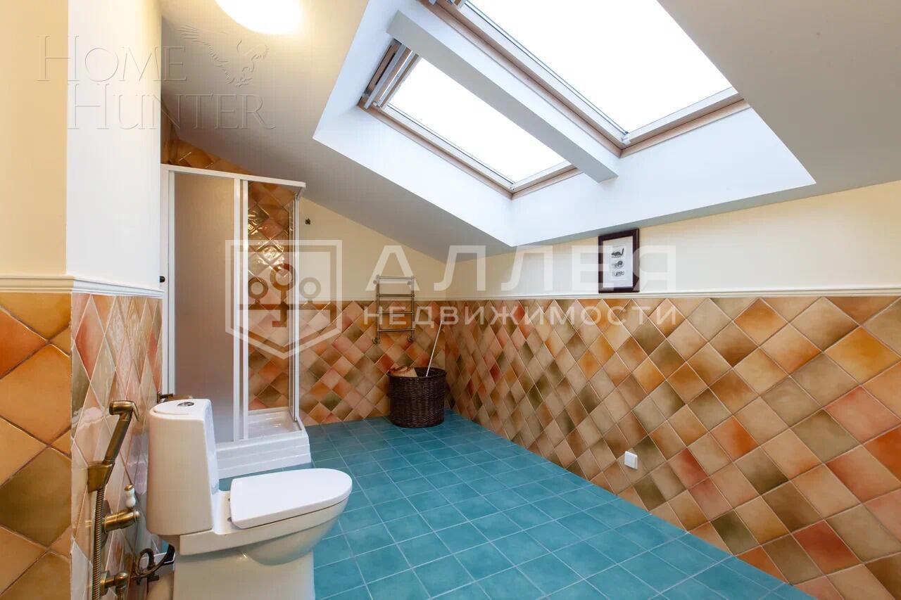 4-этажный коттедж 972.8 м² с отделкой