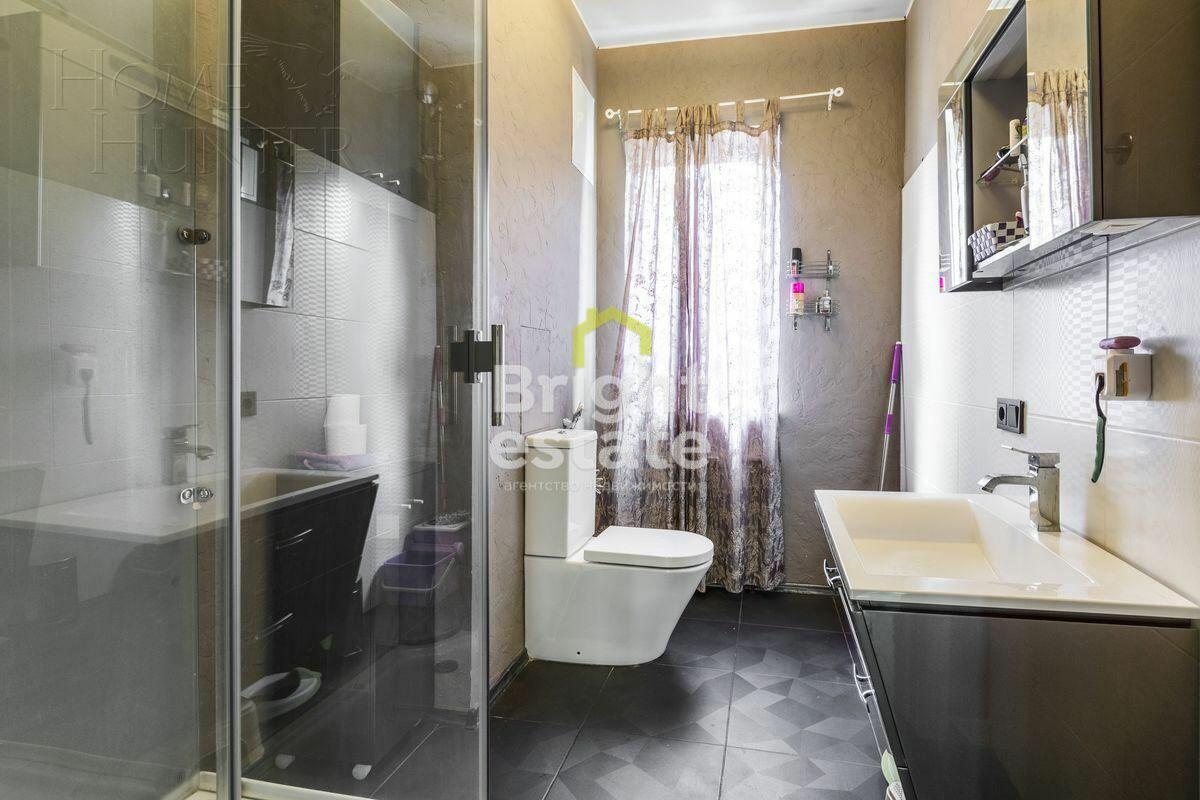 2-этажный коттедж 270 м² с отделкой