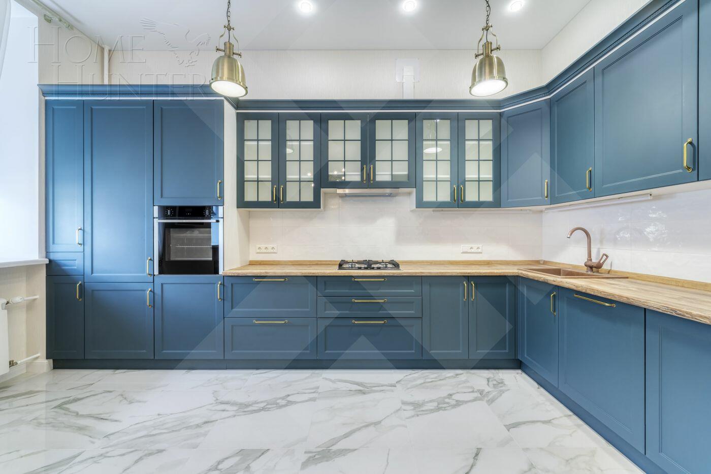 5-КОМН. КВАРТИРА С ОТДЕЛКОЙ 177 М² НА 3 ЭТАЖЕ