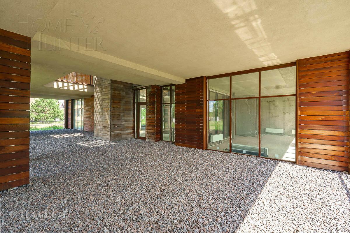 2-этажный коттедж 1 542 м² без отделки