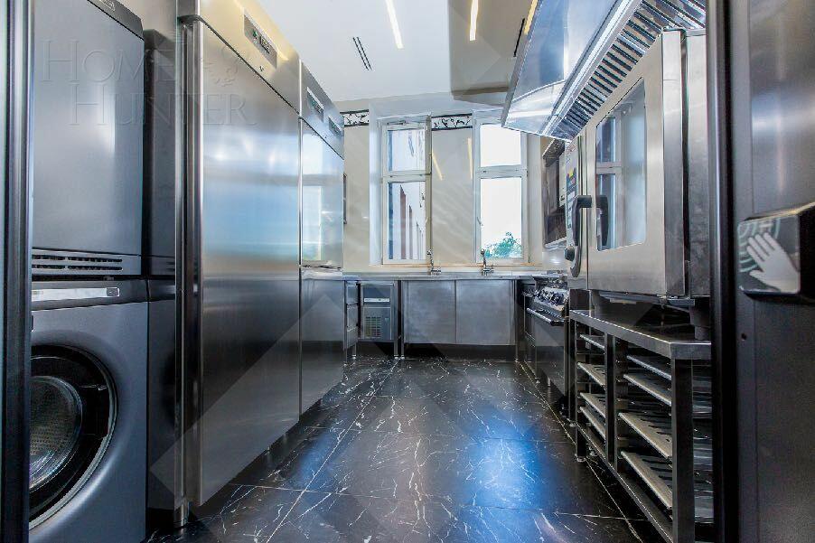 5-КОМН. КВАРТИРА С ОТДЕЛКОЙ 246 М² НА 3 ЭТАЖЕ