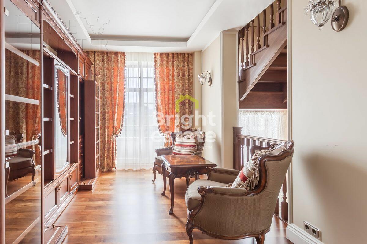 2-этажный коттедж 600 м² с отделкой