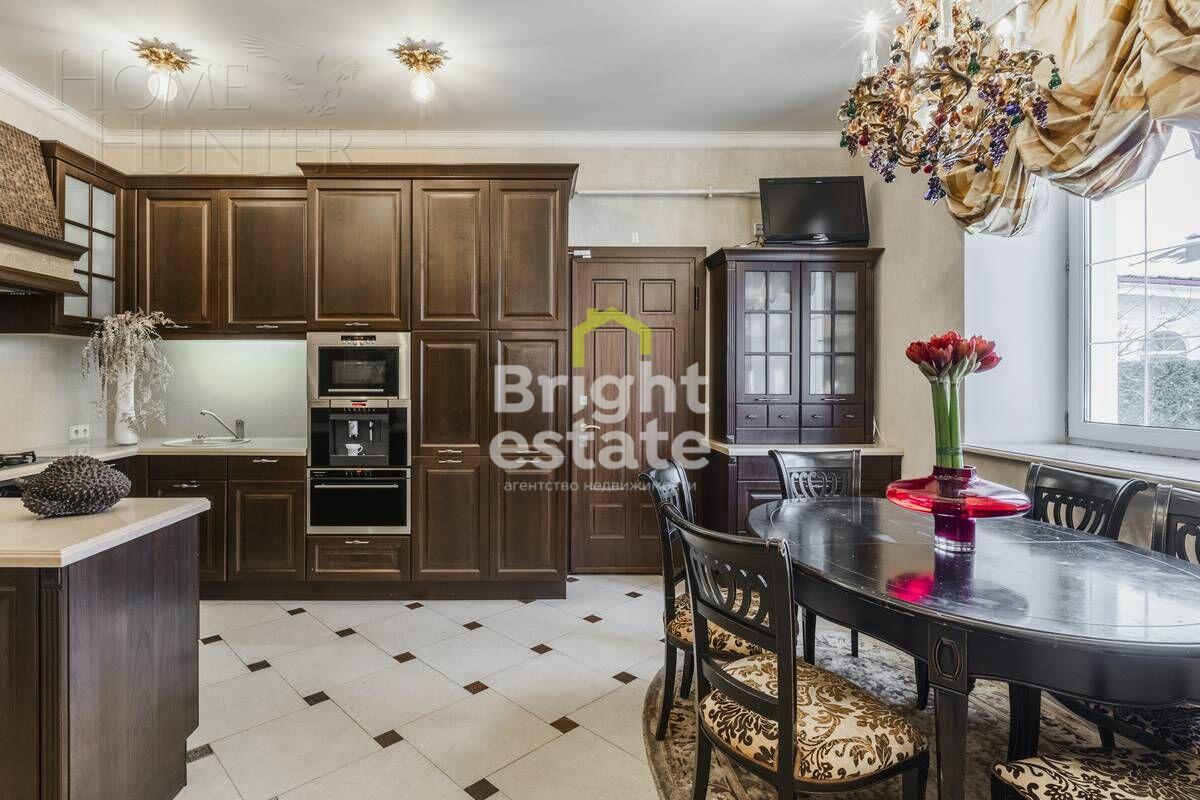 2-этажный коттедж 460 м² с отделкой