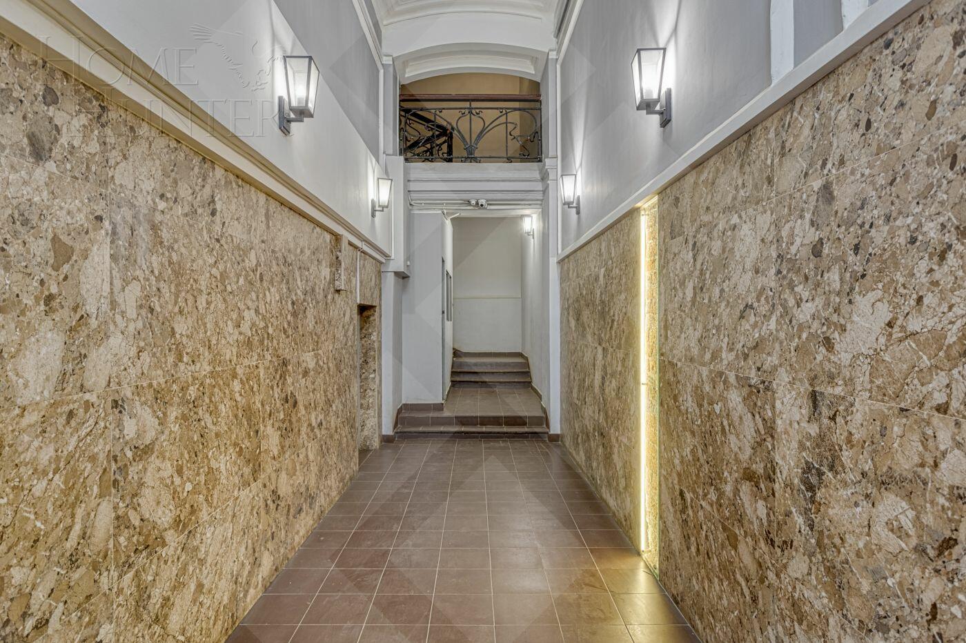 4-КОМН. КВАРТИРА С ОТДЕЛКОЙ 237 М² НА 5 ЭТАЖЕ