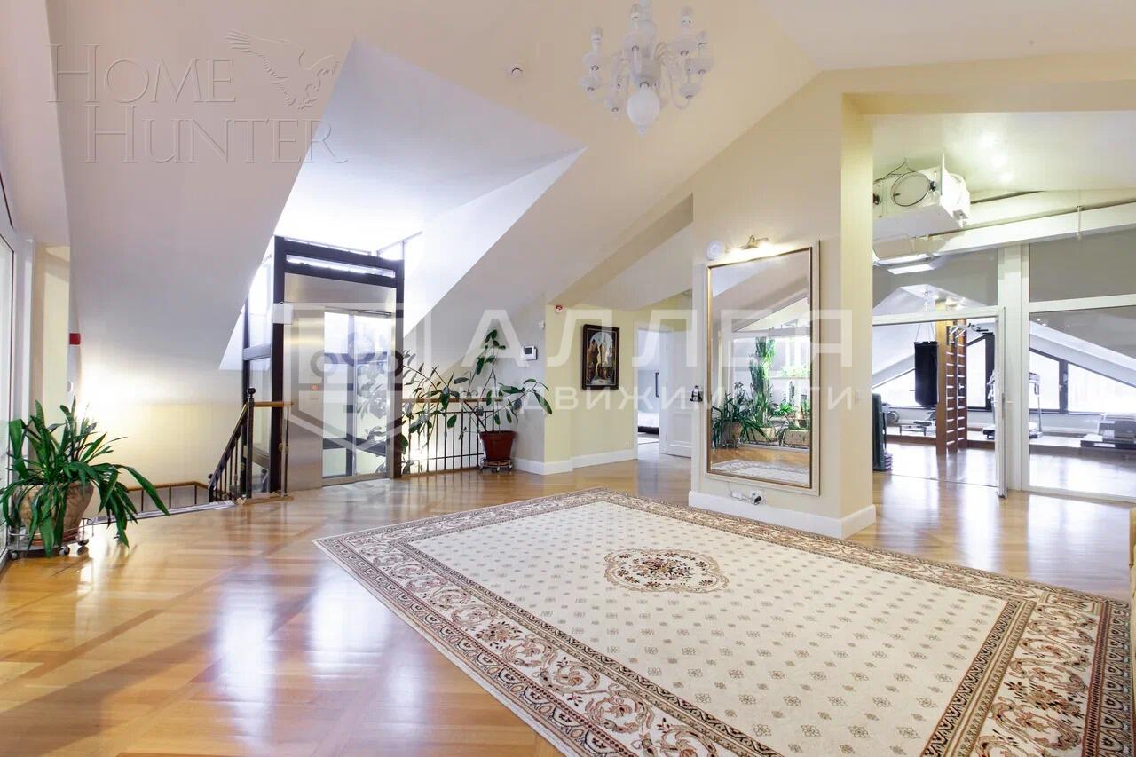 4-этажный коттедж 972.8 м² с отделкой