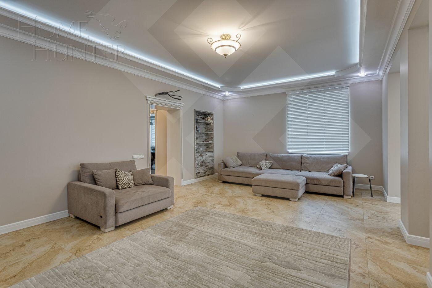 2-этажный коттедж 402 м² с отделкой