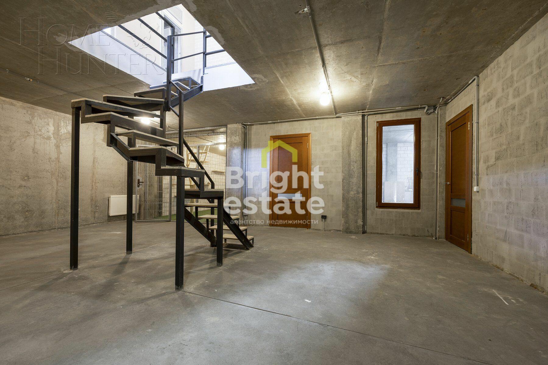 2-этажный коттедж 587 м² с отделкой