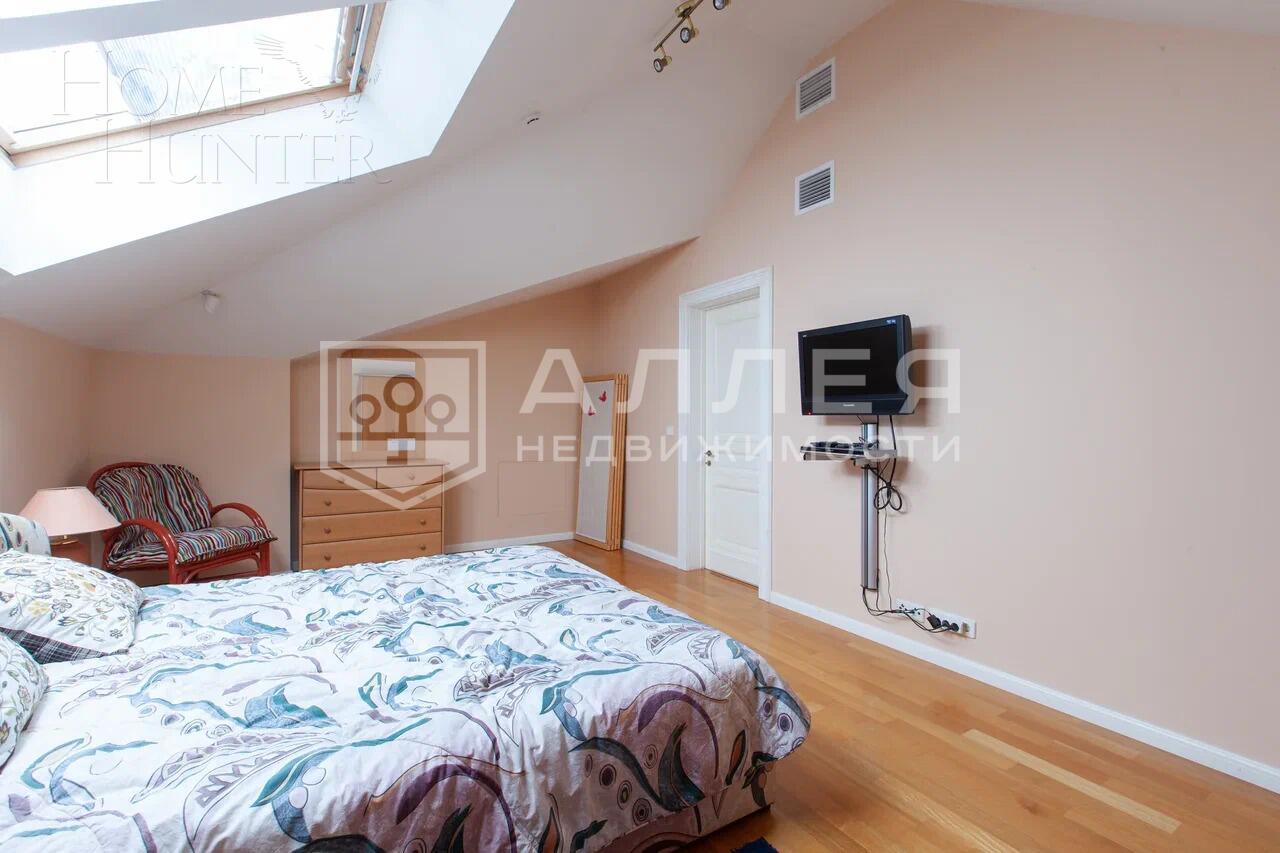 4-этажный коттедж 972.8 м² с отделкой