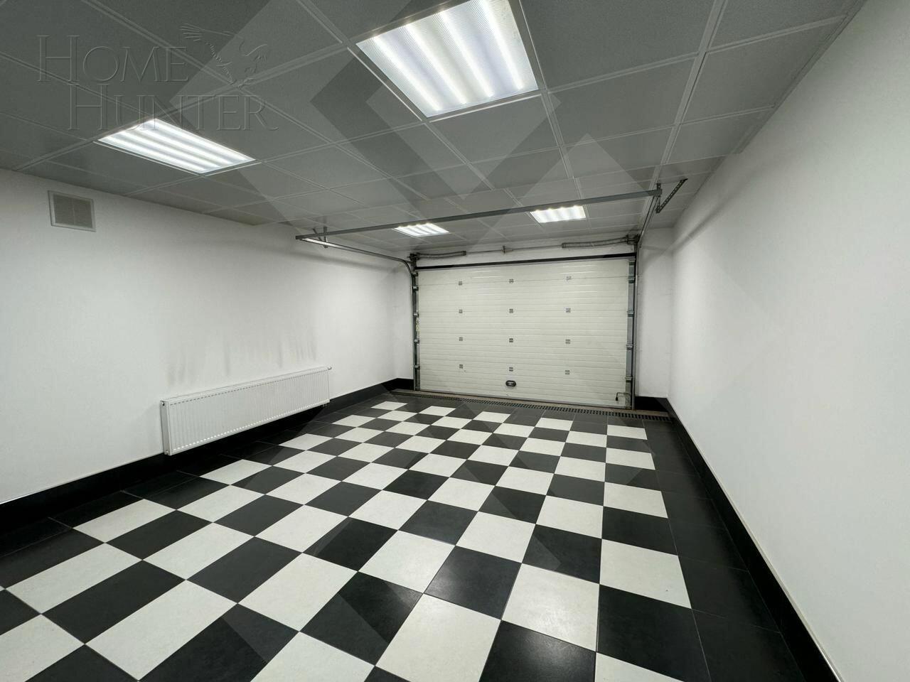 3-этажный таунхаус 360 м² с отделкой