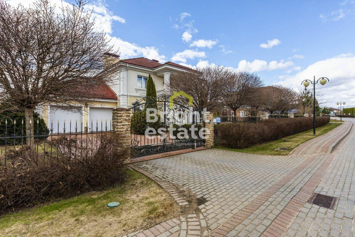 2-этажный коттедж 460 м² с отделкой