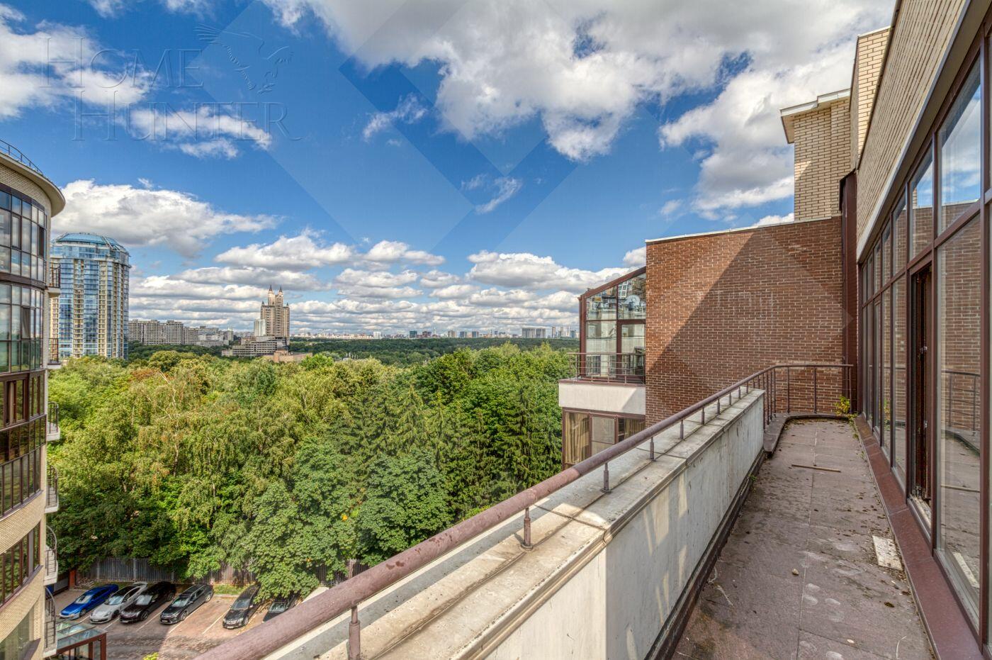 10-КОМН. ПЕНТХАУС БЕЗ ОТДЕЛКИ 690 М² НА 7 ЭТАЖЕ