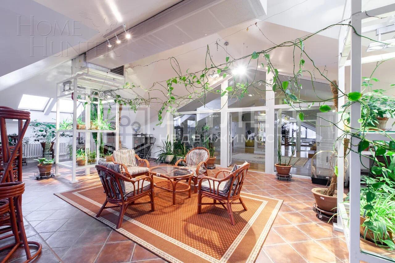 4-этажный коттедж 972.8 м² с отделкой