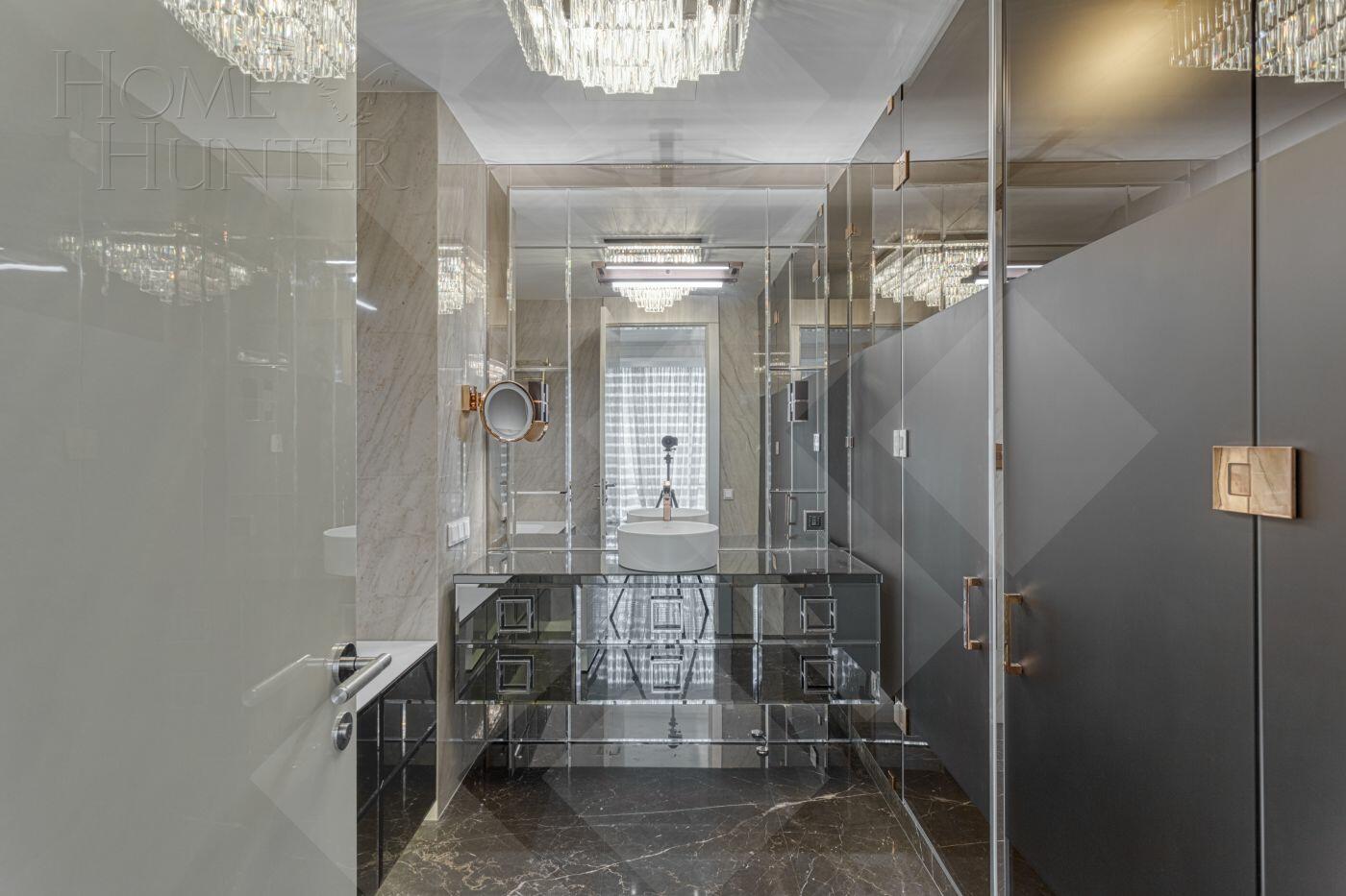 2-КОМН. КВАРТИРА С ОТДЕЛКОЙ 81.9 М² НА 11 ЭТАЖЕ