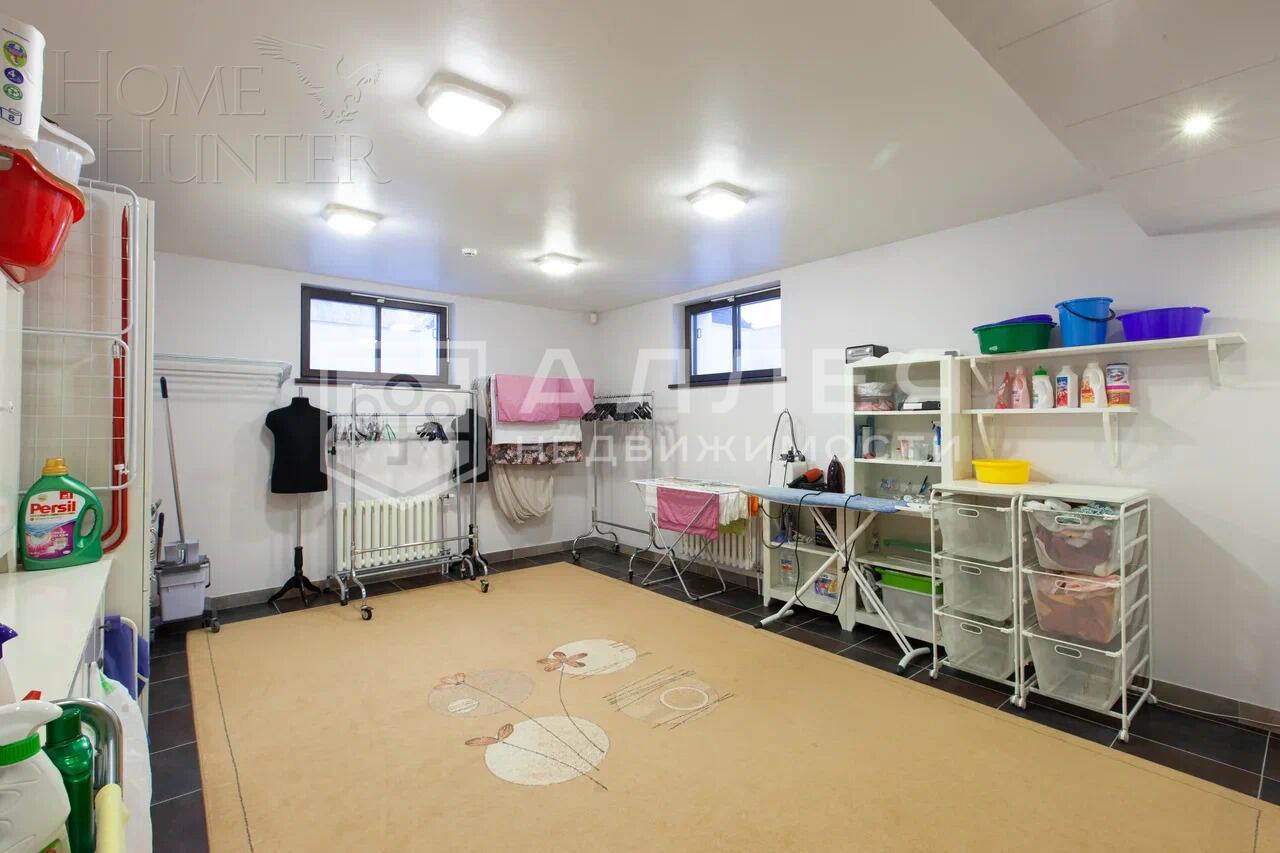 4-этажный коттедж 972.8 м² с отделкой