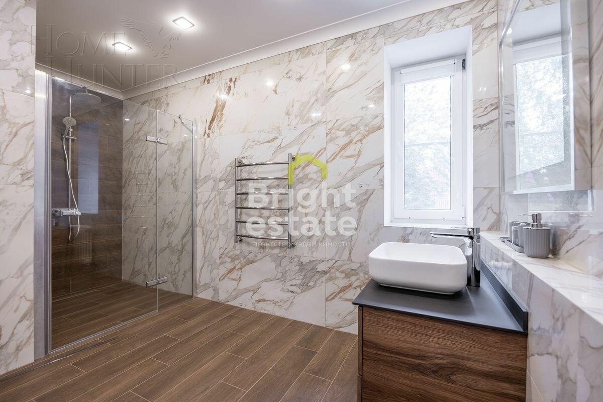 2-этажный коттедж 443 м² с отделкой