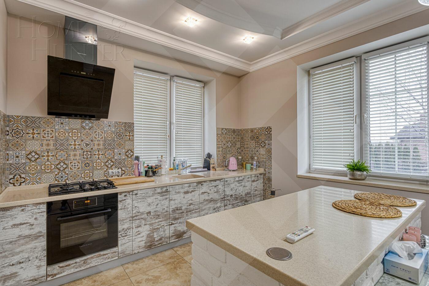 2-этажный коттедж 402 м² с отделкой