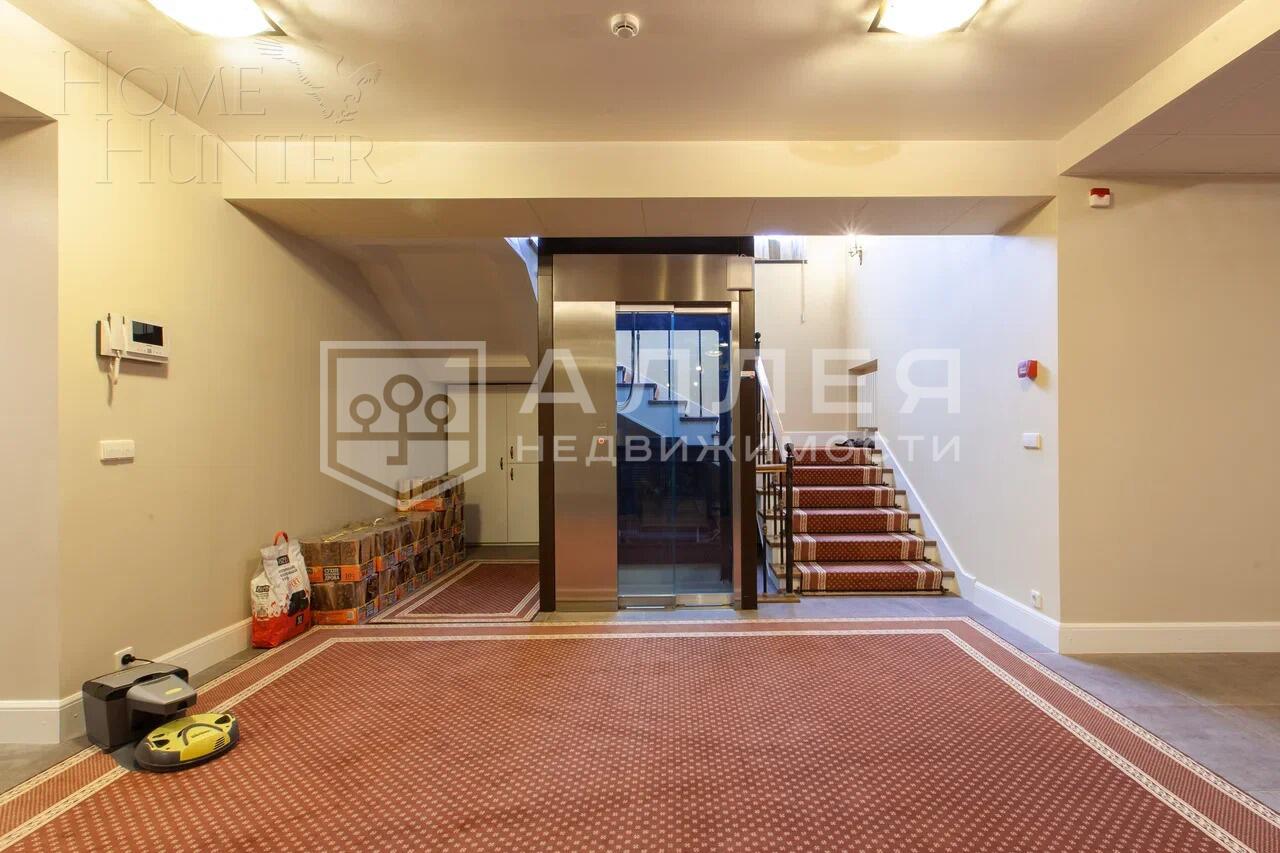 4-этажный коттедж 972.8 м² с отделкой